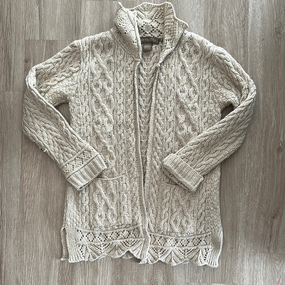 Inis craft 100% merino wool Women's Cream Cable Knit Sweater size M